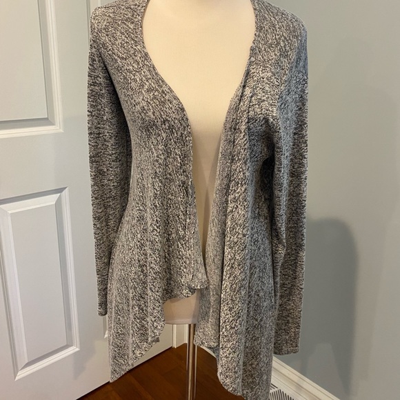 Lightweight cardigan, gray, size large - Picture 1 of 3